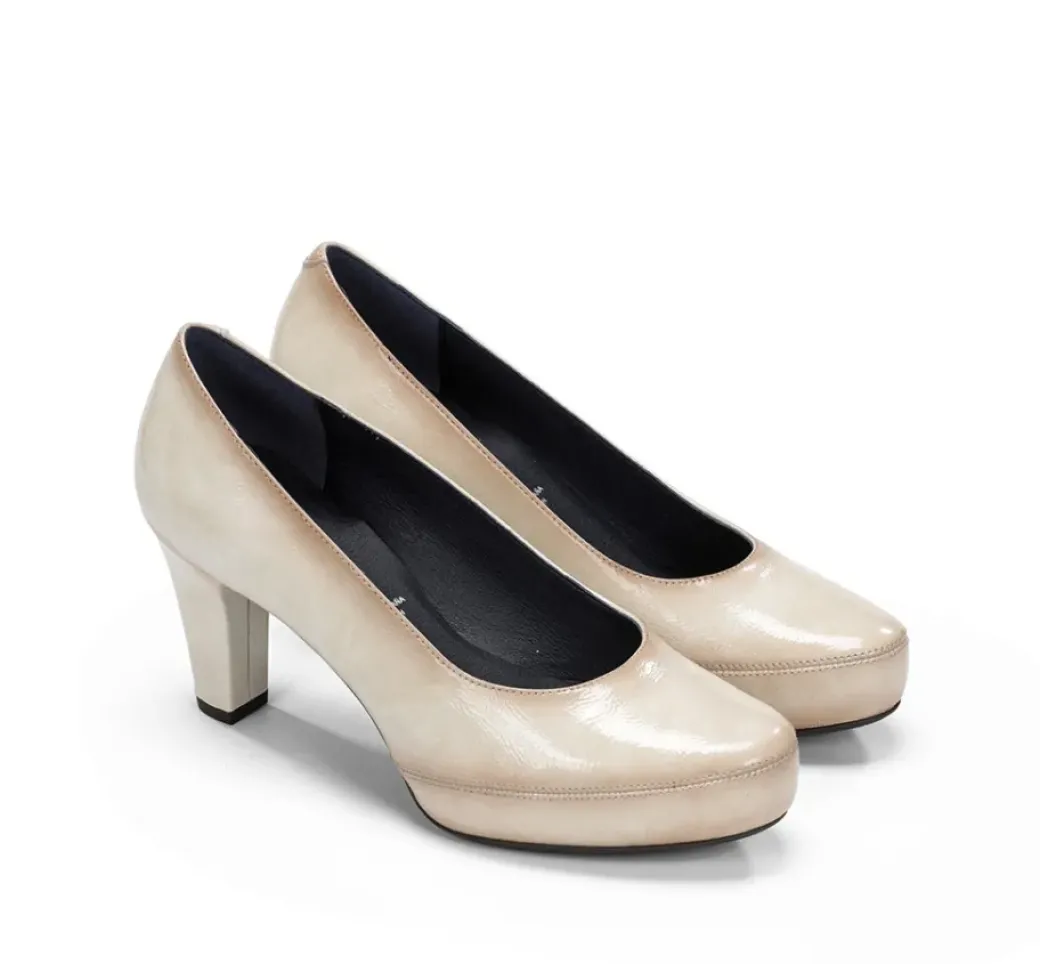 Clearance Fluchos BLESA D5794 White Shoe