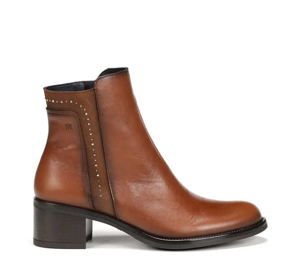 Shop Fluchos CHIARA D9134 Brown Ankle Boot