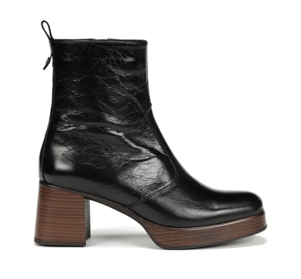 New Fluchos CRISTEL D9157 Black Ankle Boot