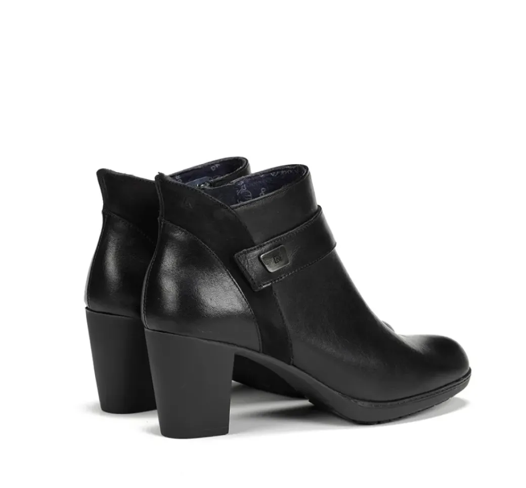 Hot Fluchos EVELYN D9111 Black Ankle Boot