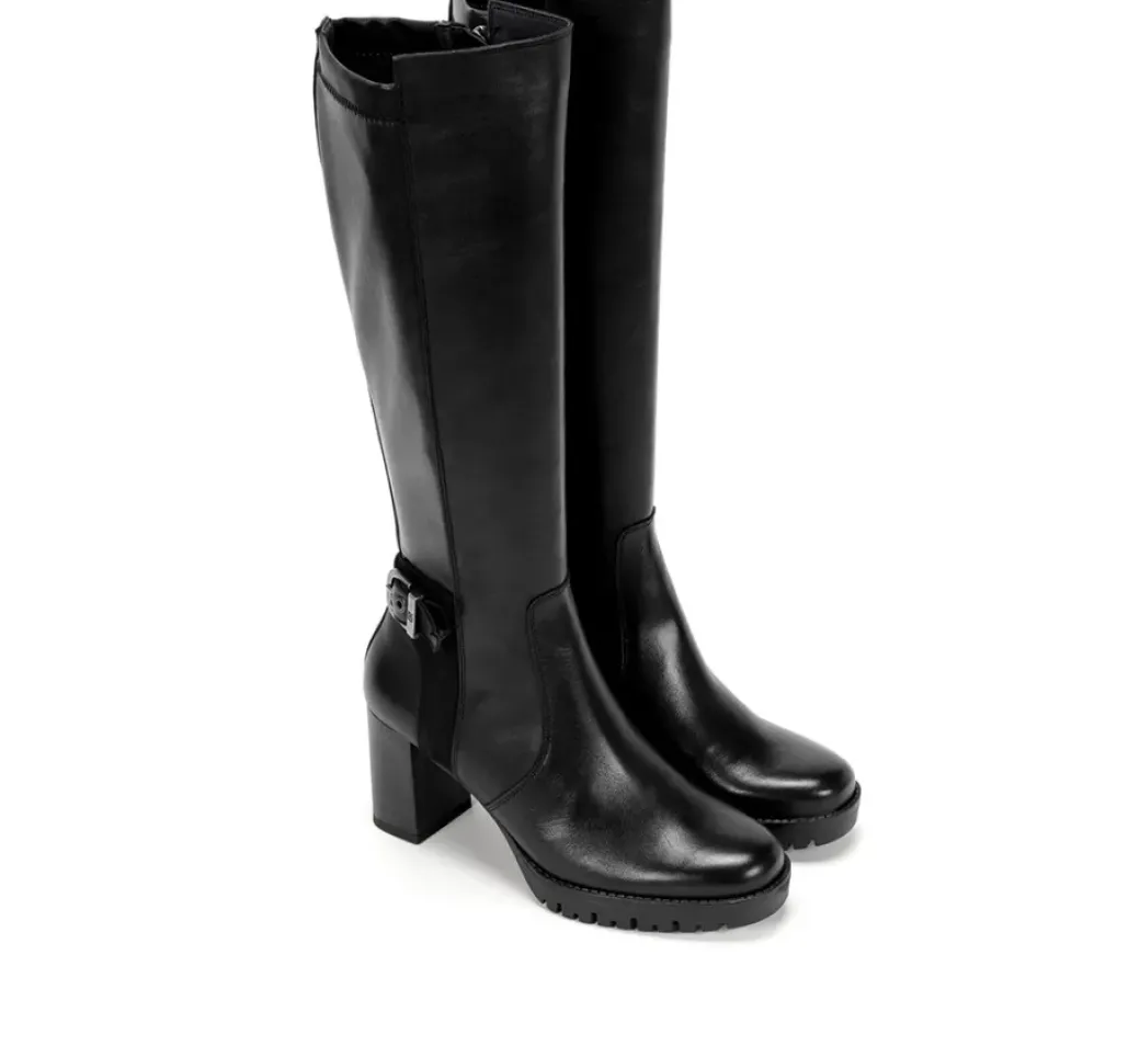 Store Fluchos EVIE D8955 Black Boot