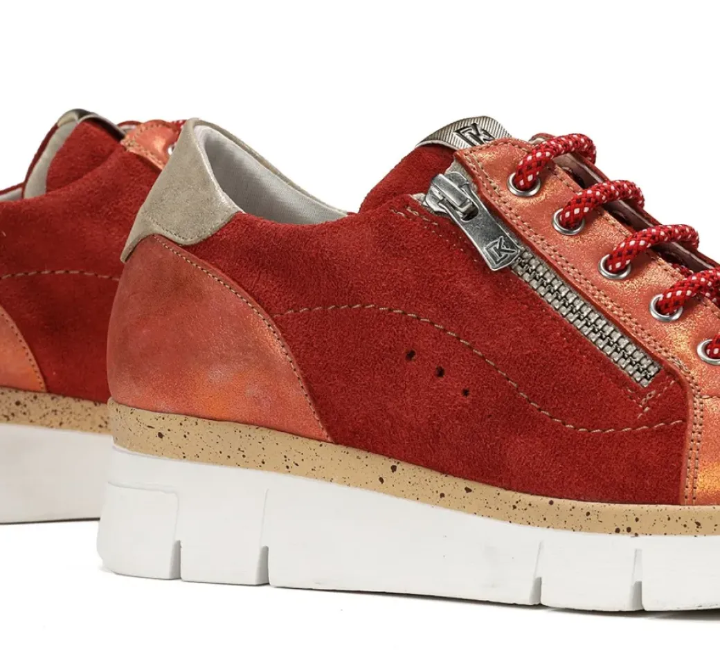 Best Fluchos INDIA D9300 Red Sneakers
