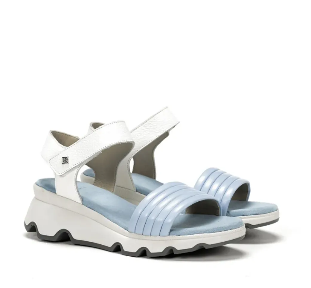 Sale Fluchos LAIS D9023 Blue Sandal