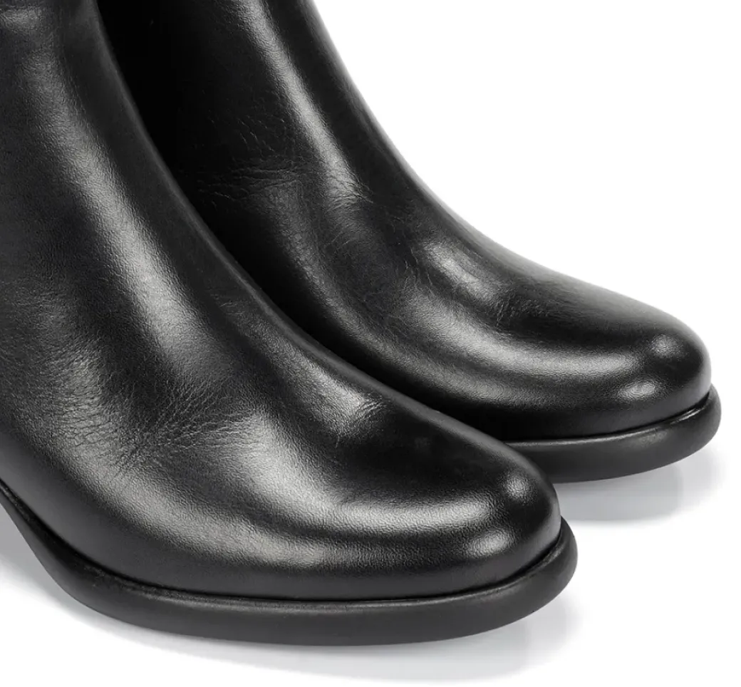 Best Sale Fluchos MACY D9372 Black Ankle Boot
